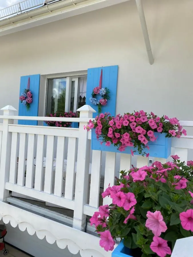 Apartament Apt Fiona3 Centrum700M Parking Bezplatny Monitorowany Salon Tv Sypialnia Tv Lazienka Kuchnia Rekuperacja Karpacz