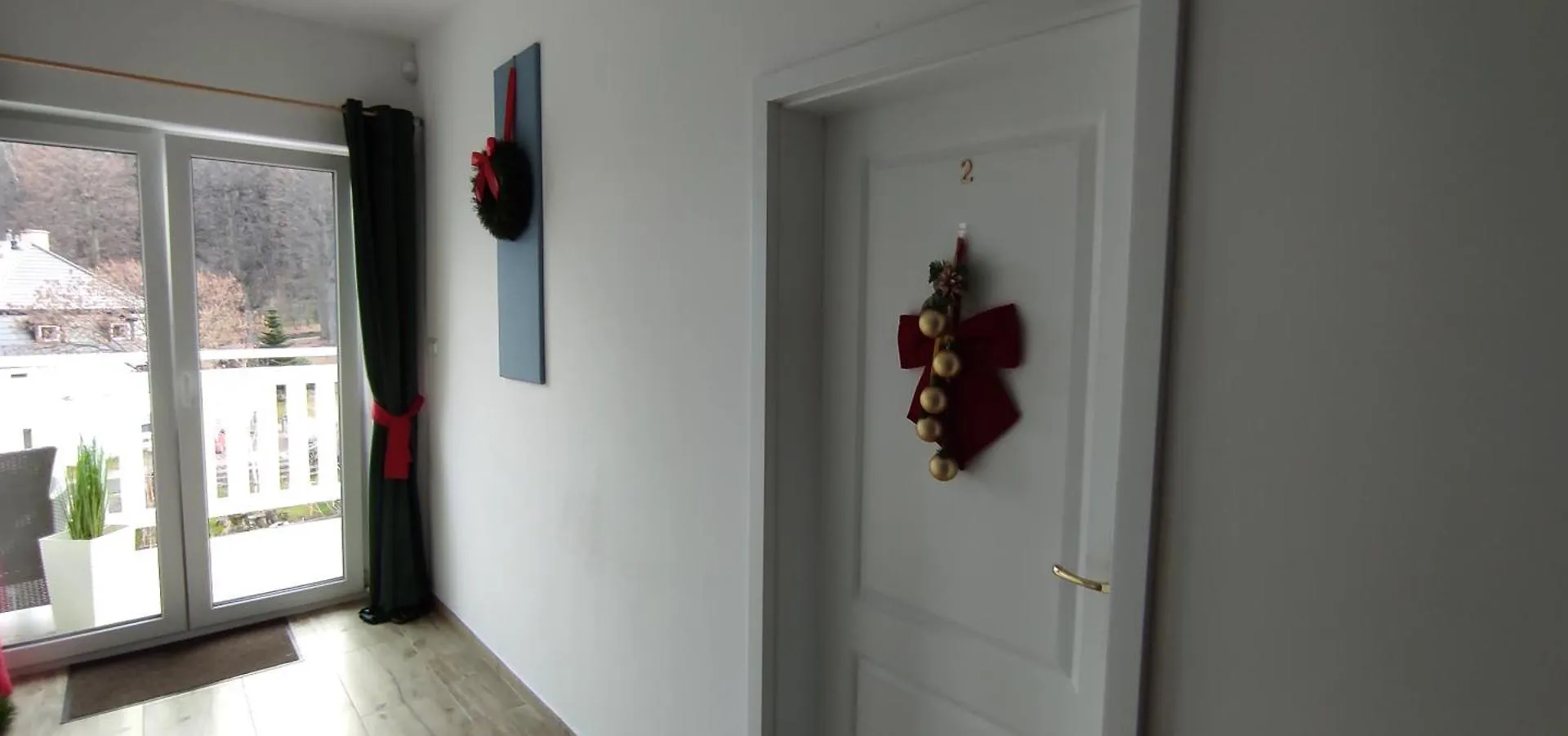 Apartament Apt Fiona3 Centrum700M Parking Bezplatny Monitorowany Salon Tv Sypialnia Tv Lazienka Kuchnia Rekuperacja Karpacz