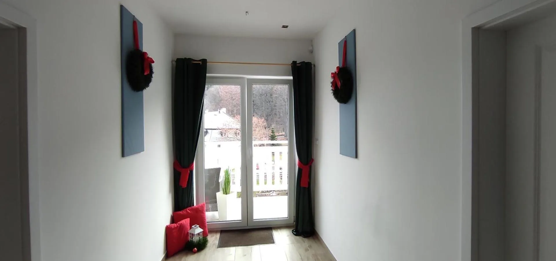 Apt Fiona3 Centrum700M Parking Bezplatny Monitorowany Salon Tv Sypialnia Tv Lazienka Kuchnia Rekuperacja Karpacz Apartament